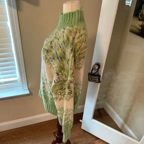 Aerie Green and Cream Cowl Neck Sweater NWOT - Picture 3 of 7